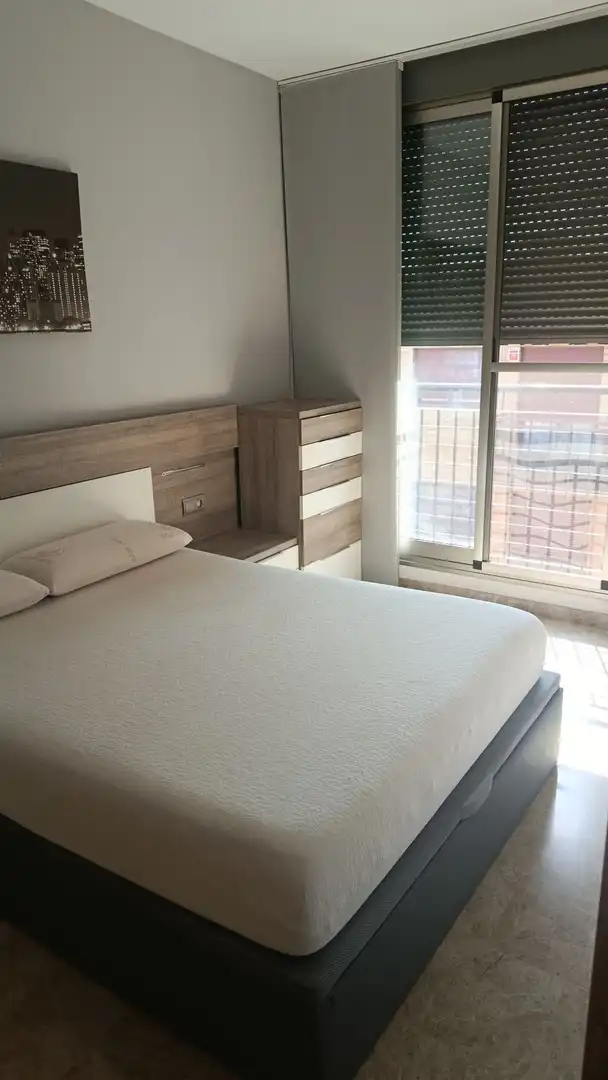 Schlafzimmer von Wohnung zur Miete in Onda mit Abstellraum, Möbliert und Gemeinschaftspool