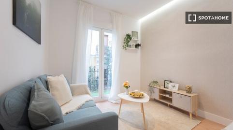 Foto 3 de Apartament per a compartir a Bellas Vistas,  Madrid Capital