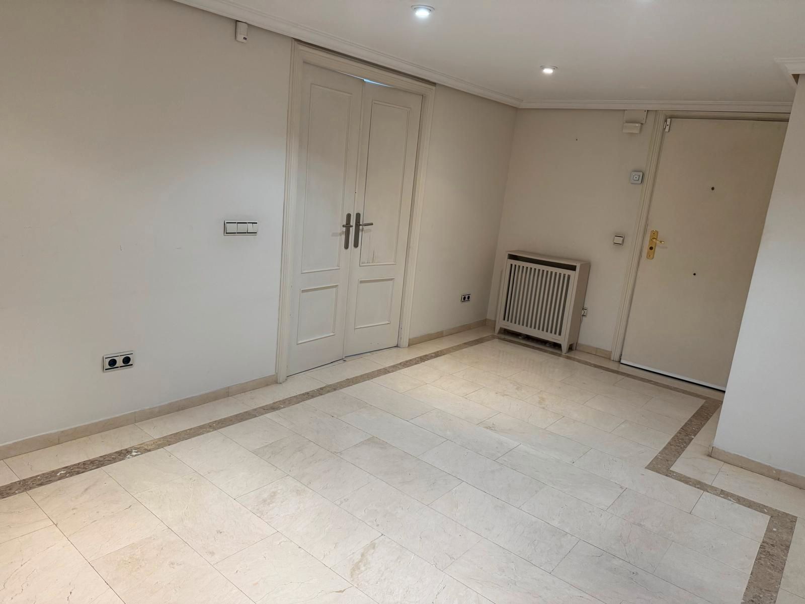 Piso en venta en Zona Centro, Centro