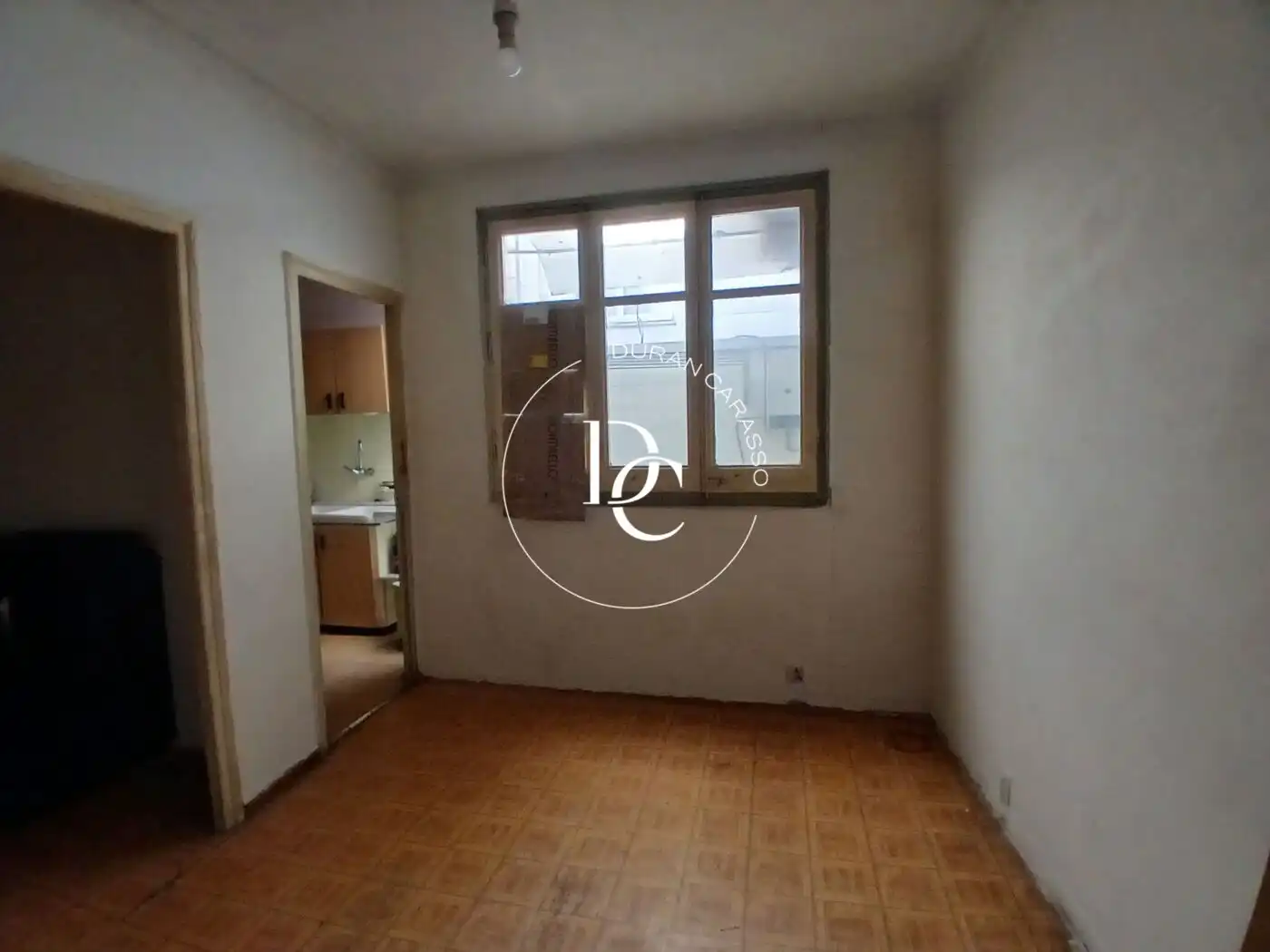 Habitación de Local en venta en Gràcia