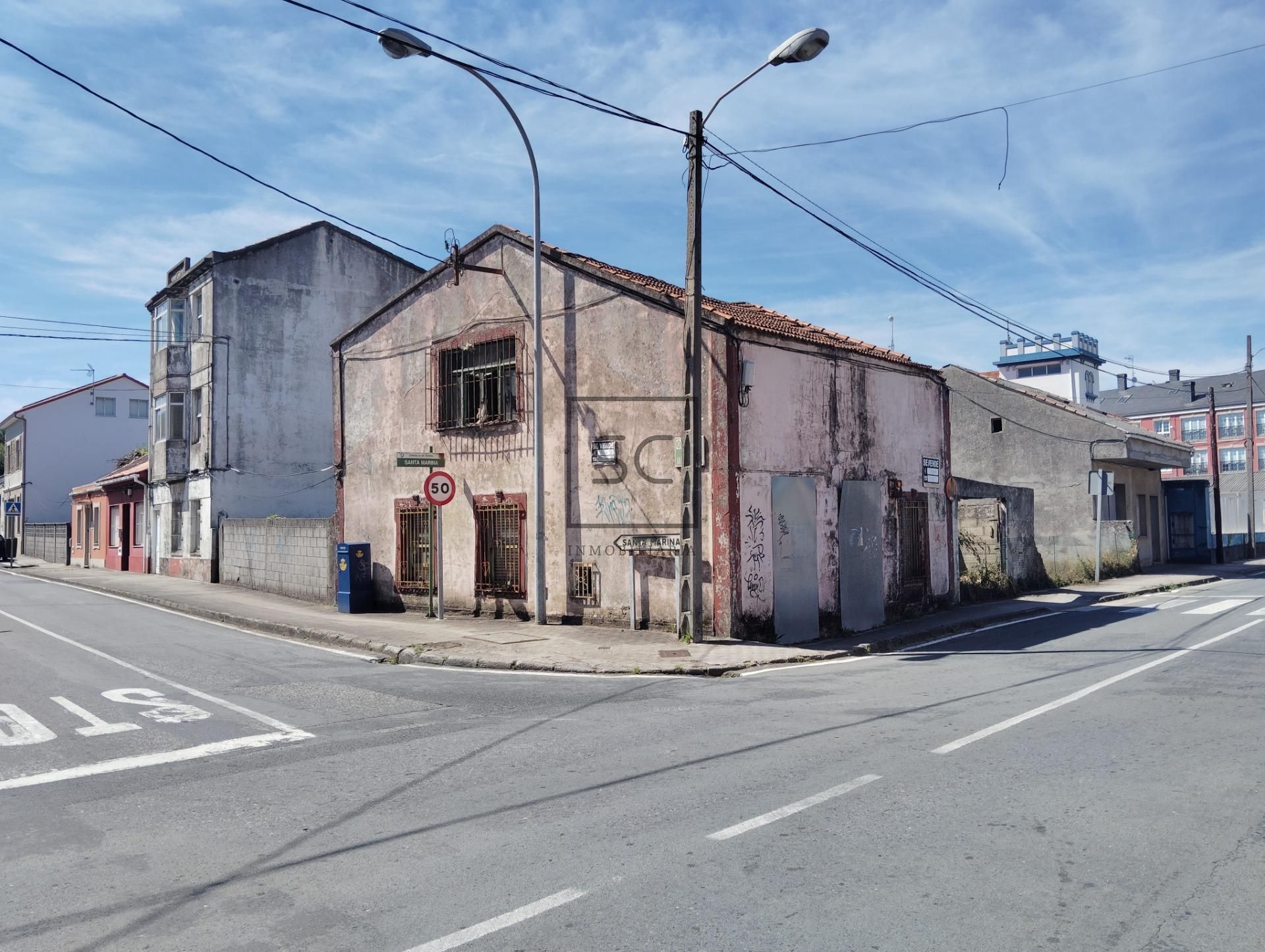 Vista exterior de Casa o xalet en venda en Ferrol amb Jardí privat