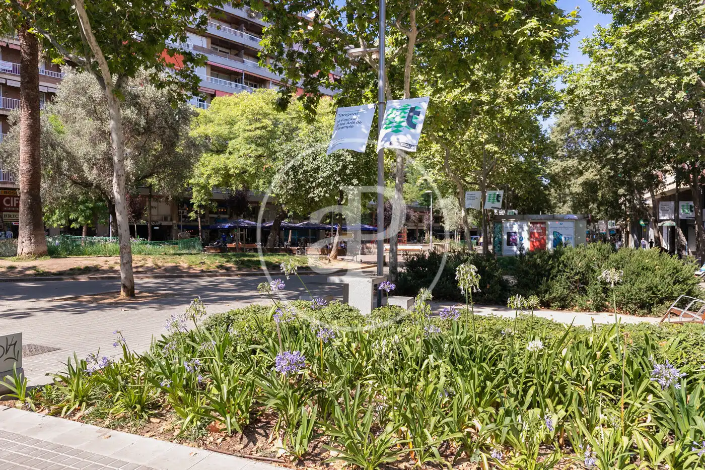 Außenansicht von Wohnung zum Verkauf in Barcelona mit Klimaanlage und Heizung