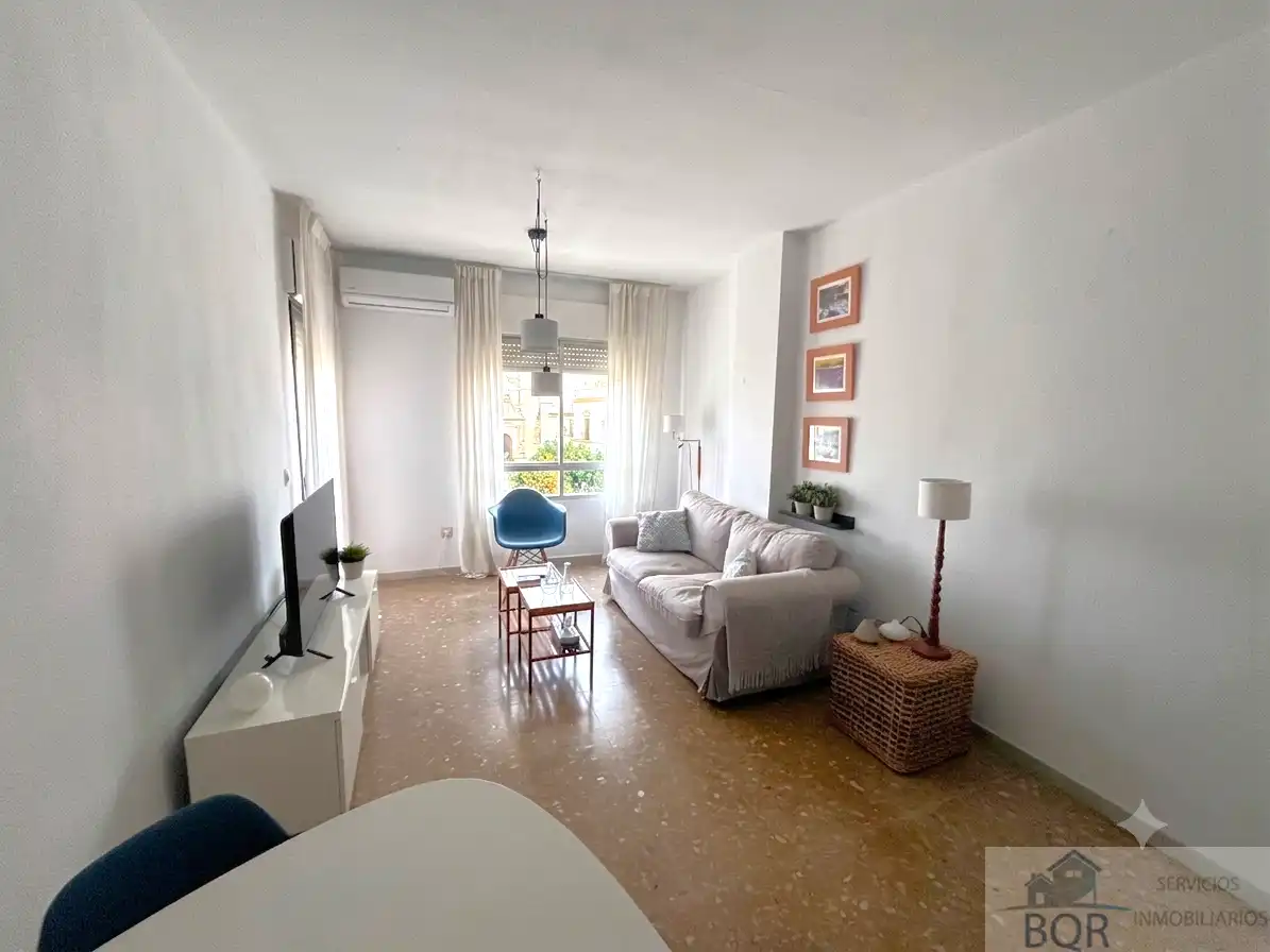 Sala de estar de Piso de alquiler en Jerez de la Frontera con Aire acondicionado, Terraza y Amueblado