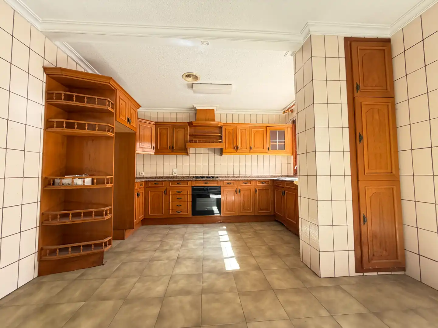 Kitchen of Flat for sale in Guardamar del Segura  with Terrace, Storage room and Furnished