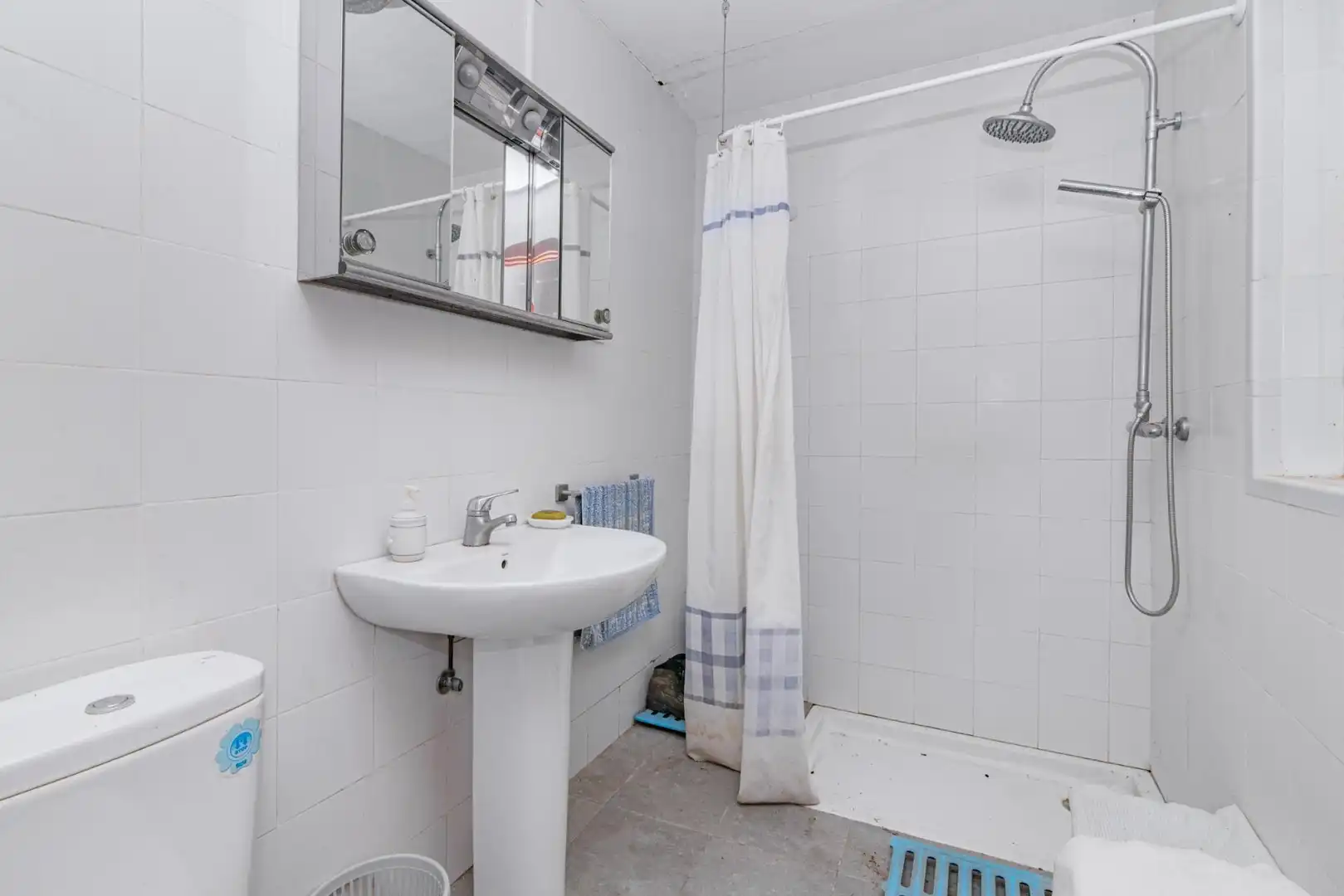 Bany de Casa o xalet en venda en Molvízar amb Jardí privat, Terrassa i Traster
