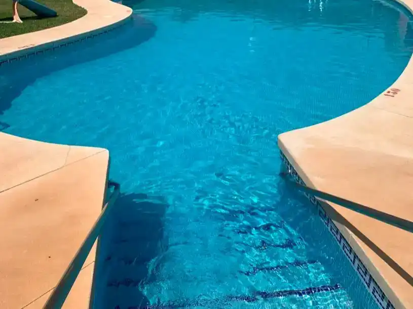 Piscina de Casa o chalet en venta en Benalmádena con Aire acondicionado, Piscina y Balcón