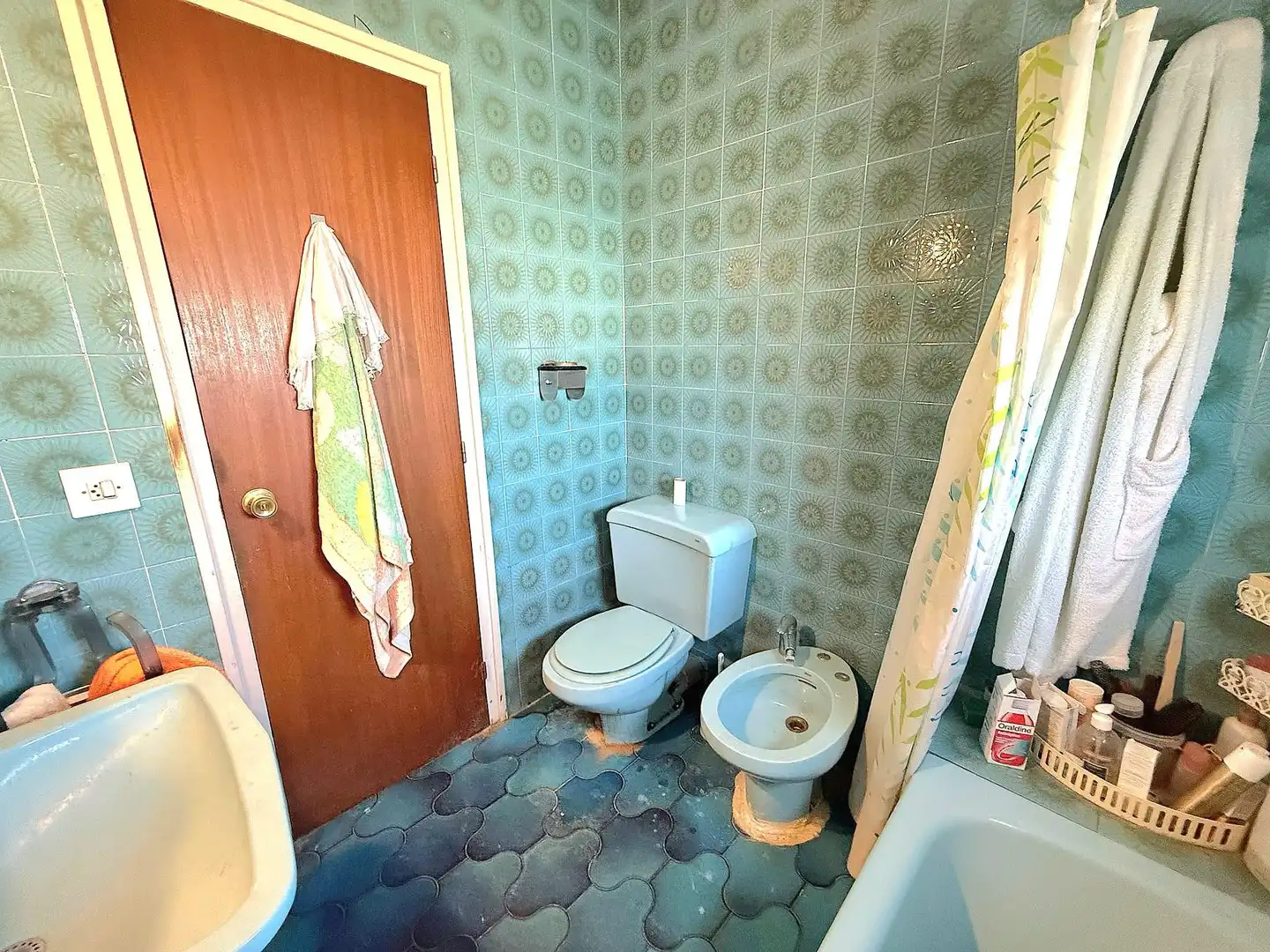 Badezimmer von Haus oder Chalet zum Verkauf in Sant Jaume dels Domenys mit Privatgarten, Terrasse und Schwimmbad