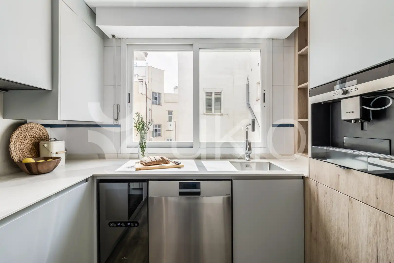 Kitchen of Duplexes for rent in Madrid  with Air Conditioner, Heating and Furnished