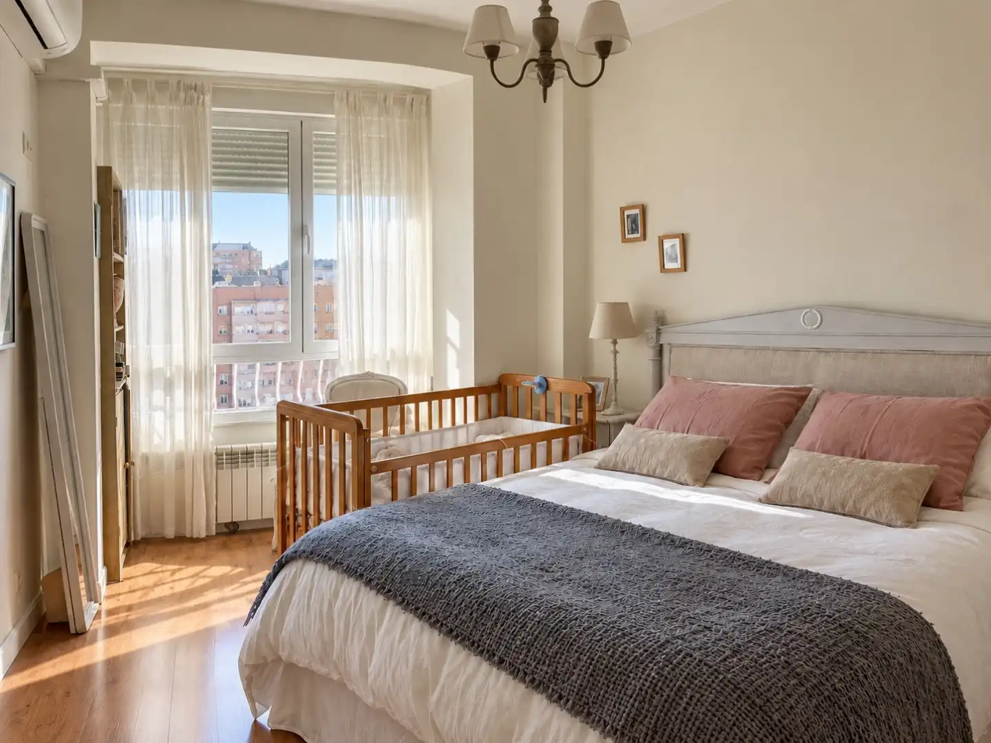 Habitación de Piso en venta en  Madrid Capital con Aire acondicionado
