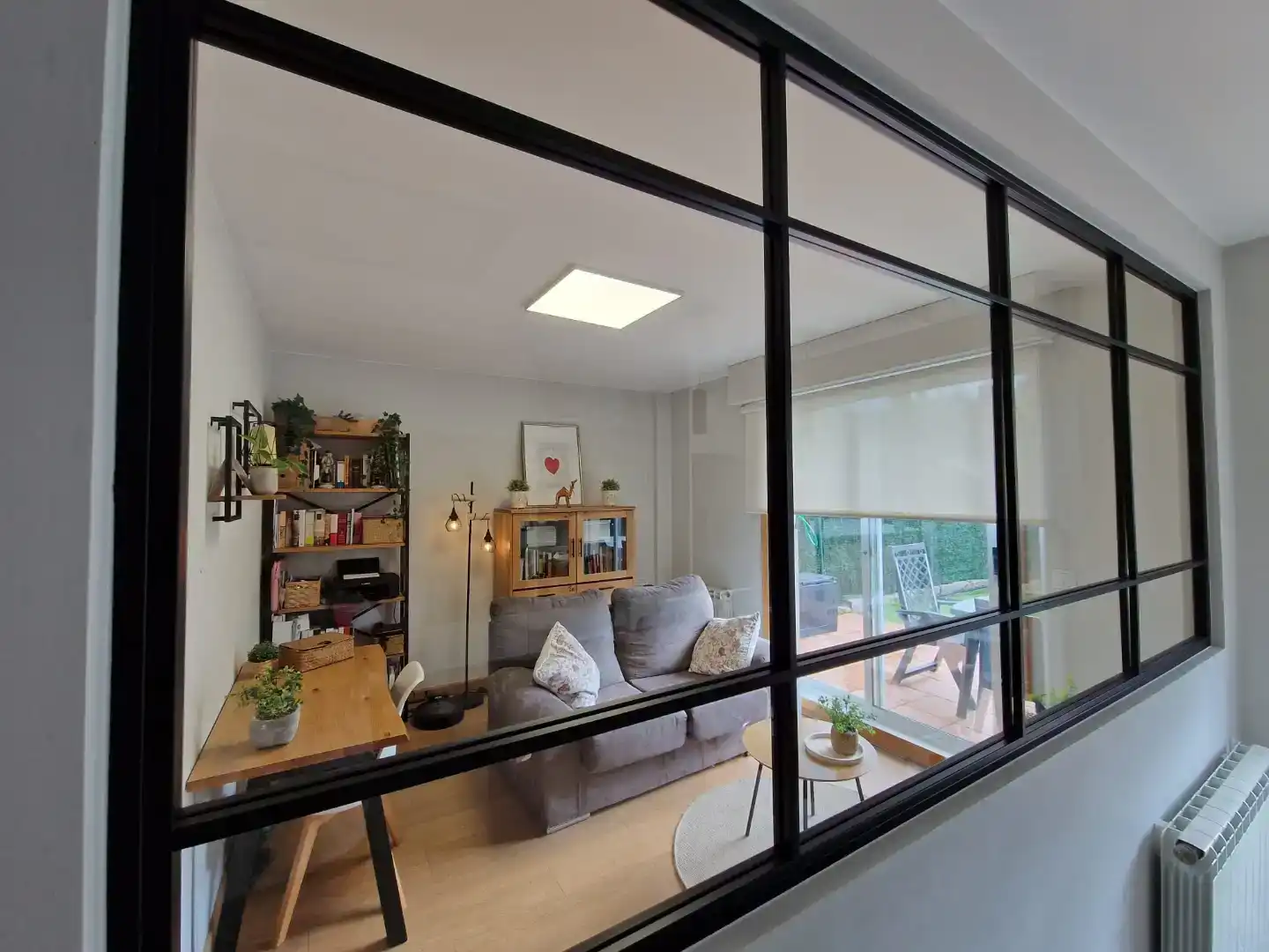 Sala d'estar de Casa o xalet en venda en A Coruña Capital  amb Balcó