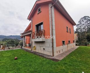 Exterior view of House or chalet for sale in Sanxenxo  with Heating, Private garden and Terrace