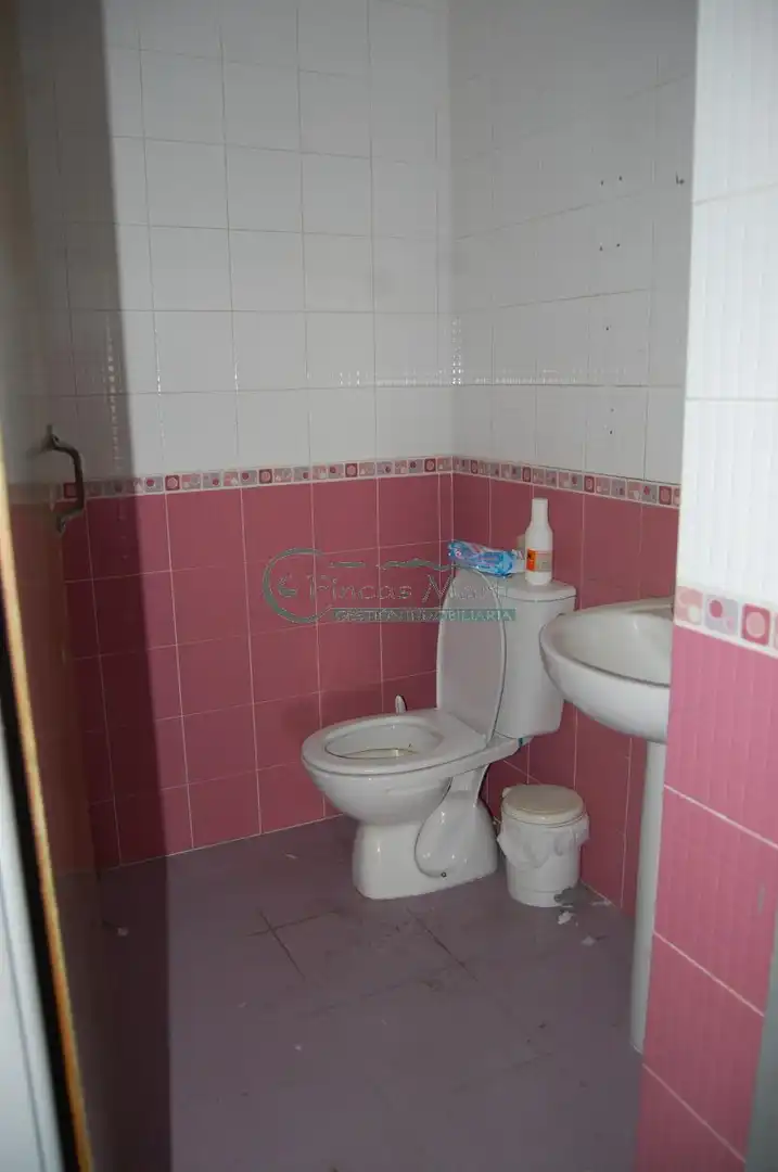 Baño de Local de alquiler en Nigrán