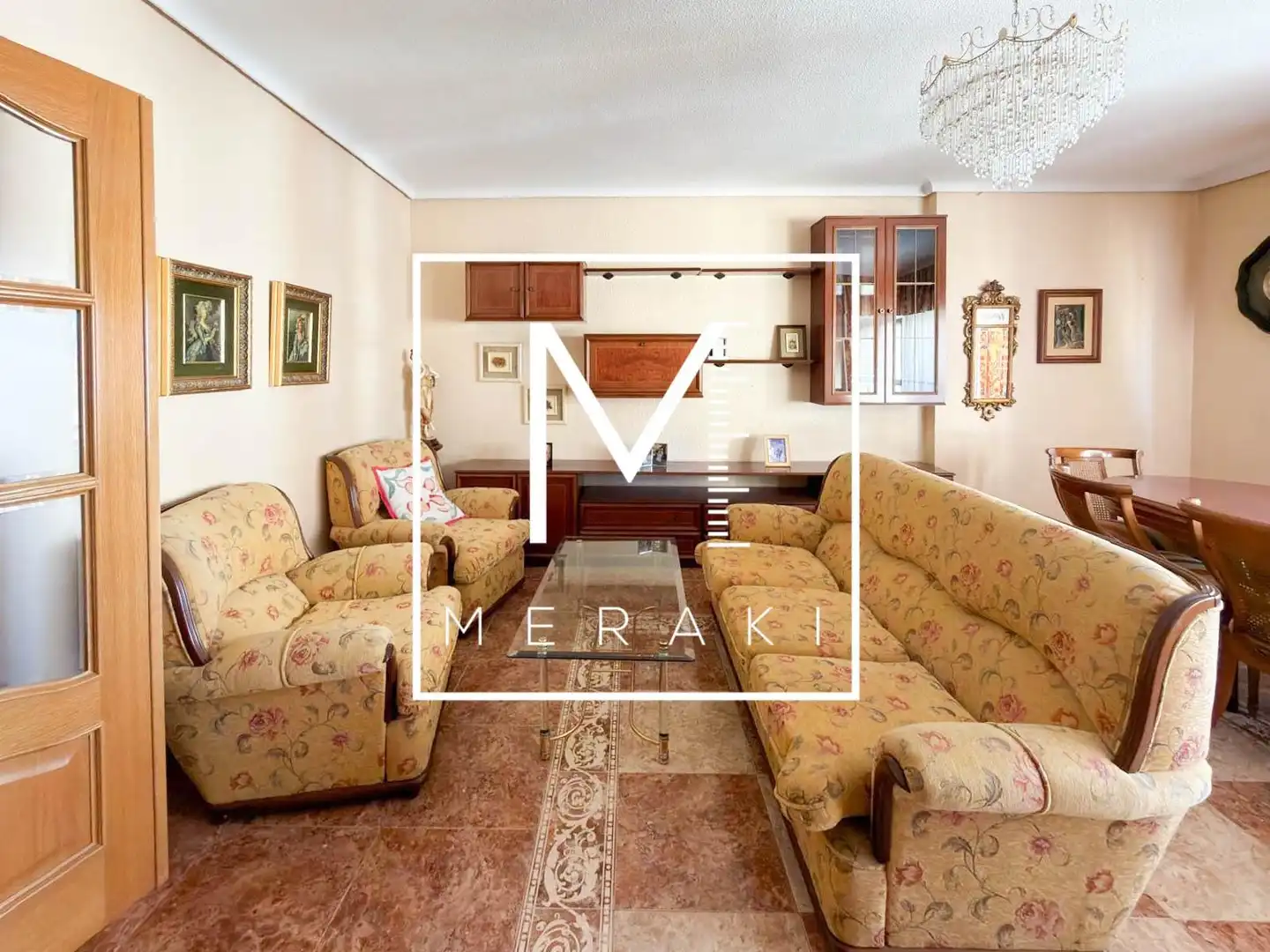 Living room of Flat for sale in  Albacete Capital  with Terrace, Furnished and Balcony