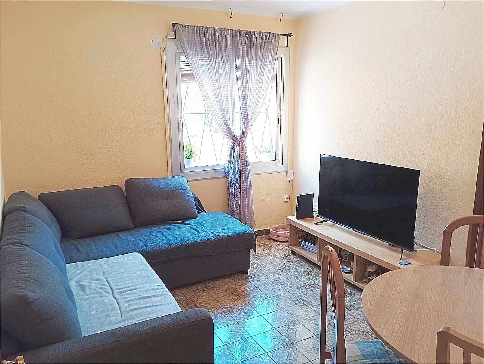Living room of Flat for sale in Santa Coloma de Gramenet