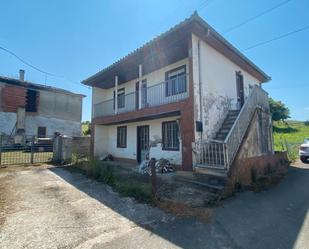 Exterior view of House or chalet for sale in Langreo  with Heating, Terrace and Balcony