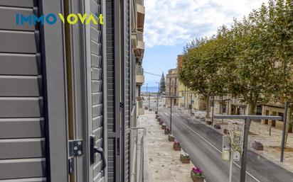 Vista exterior de Pis en venda en Sant Feliu de Guíxols amb Aire condicionat