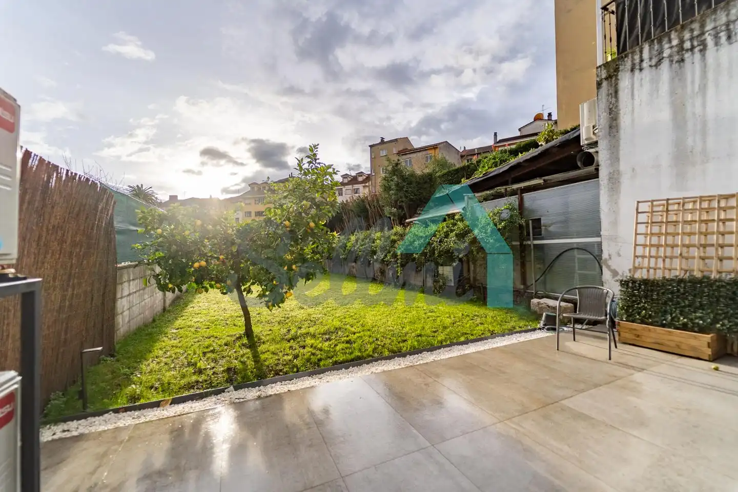Garten von Wohnung zur untervermieten in Oviedo  mit Klimaanlage, Heizung und Privatgarten