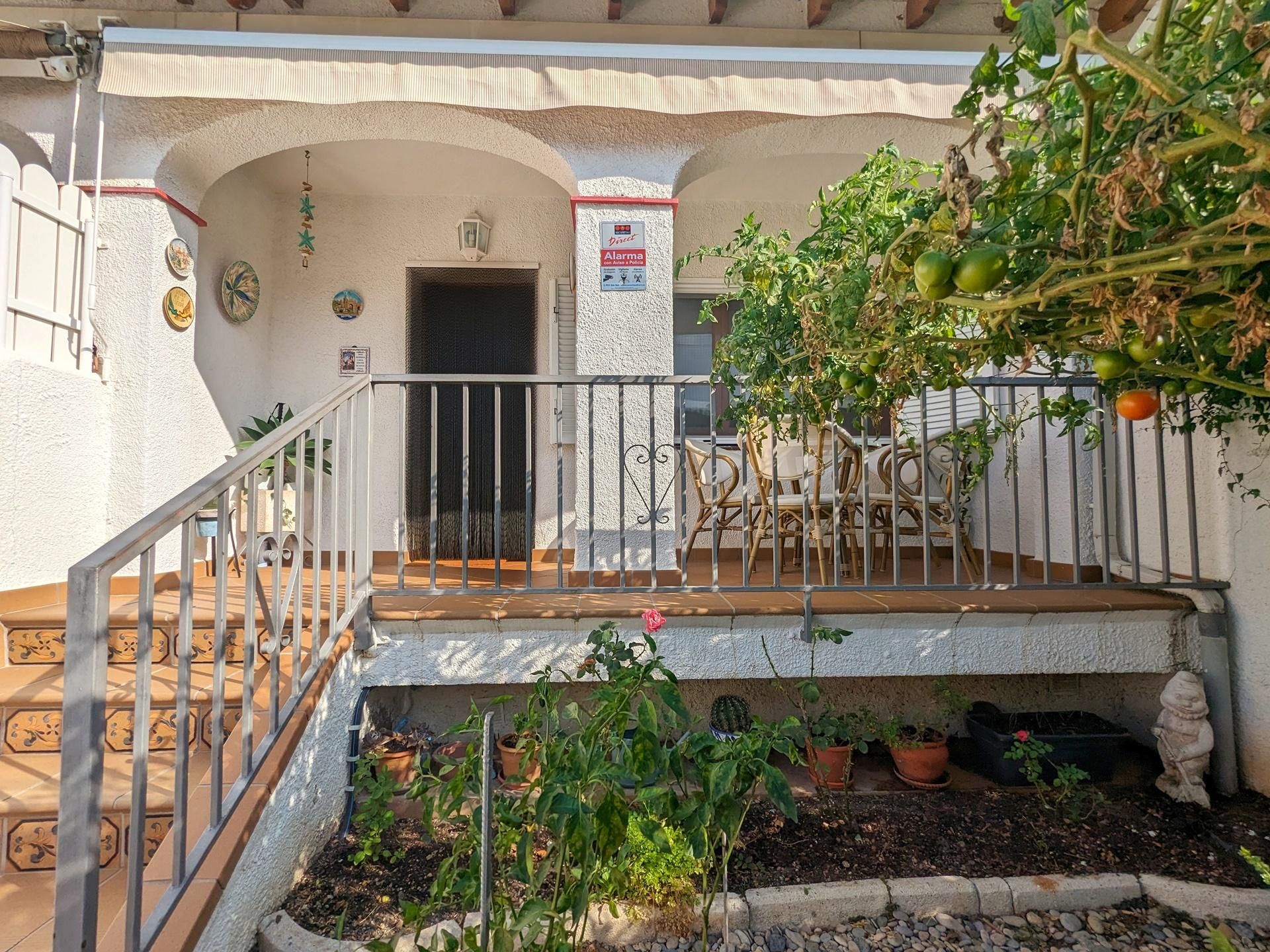 Single-family semi-detached for sale in La Franquesa - Oasis Park