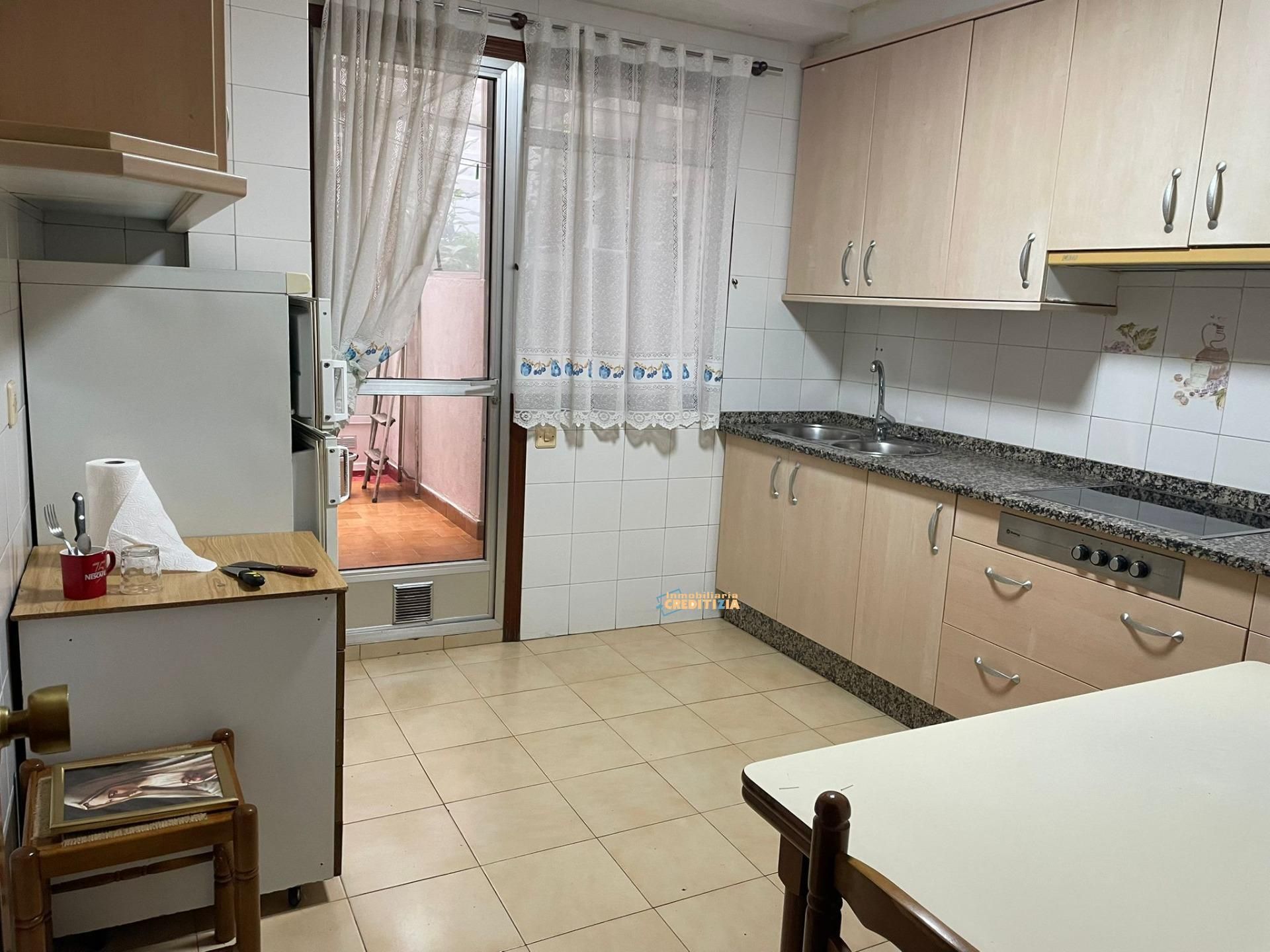 Kitchen of Flat for sale in Vigo   with Heating, Parquet flooring and Storage room