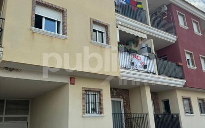 Außenansicht von Wohnung zum verkauf in San Miguel de Salinas mit Terrasse und Balkon