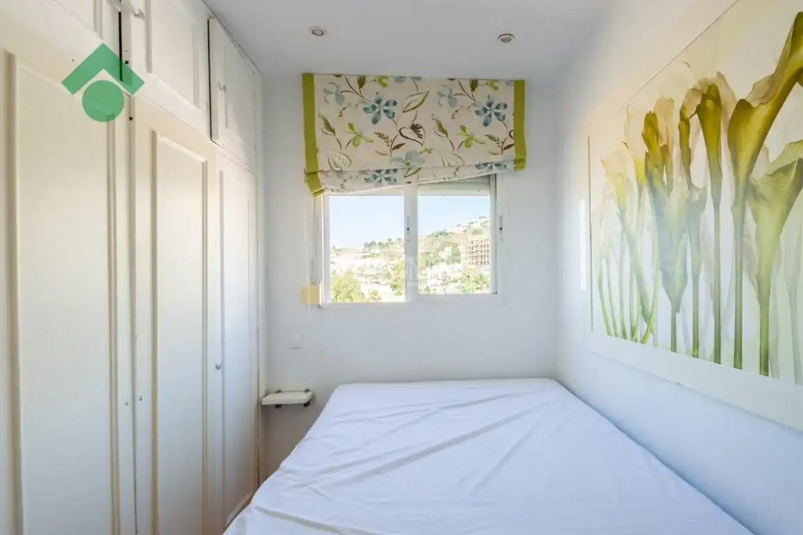 Schlafzimmer von Wohnung zum Verkauf in Almuñécar mit Möbliert