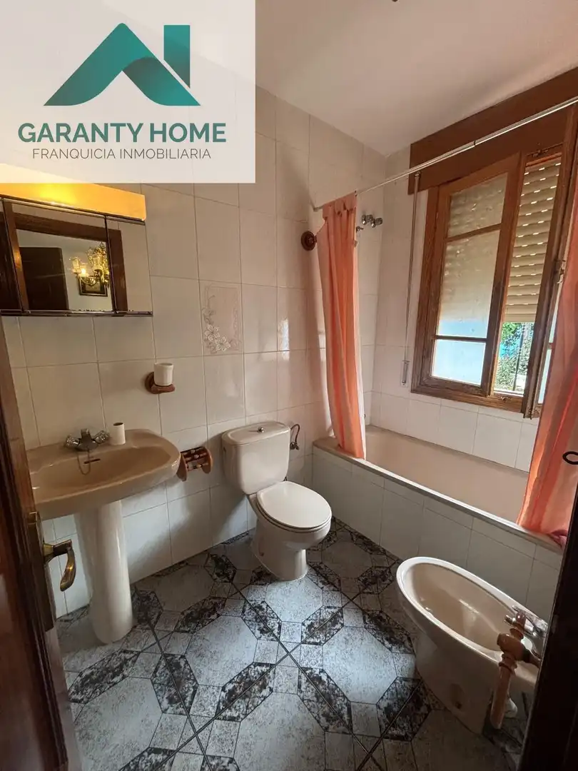 Baño de Casa o chalet en venta en Rute con Jardín privado, Piscina y Amueblado