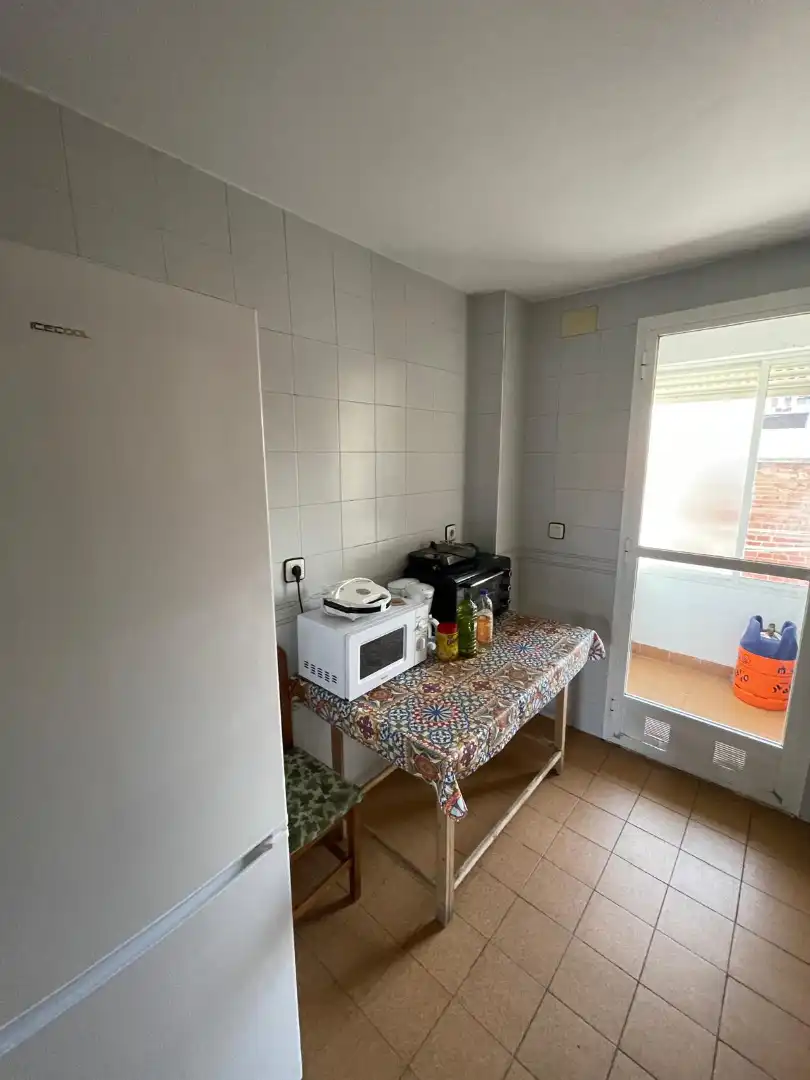 Kitchen of Flat for rent in Badajoz  with Air Conditioner, Heating and Terrace