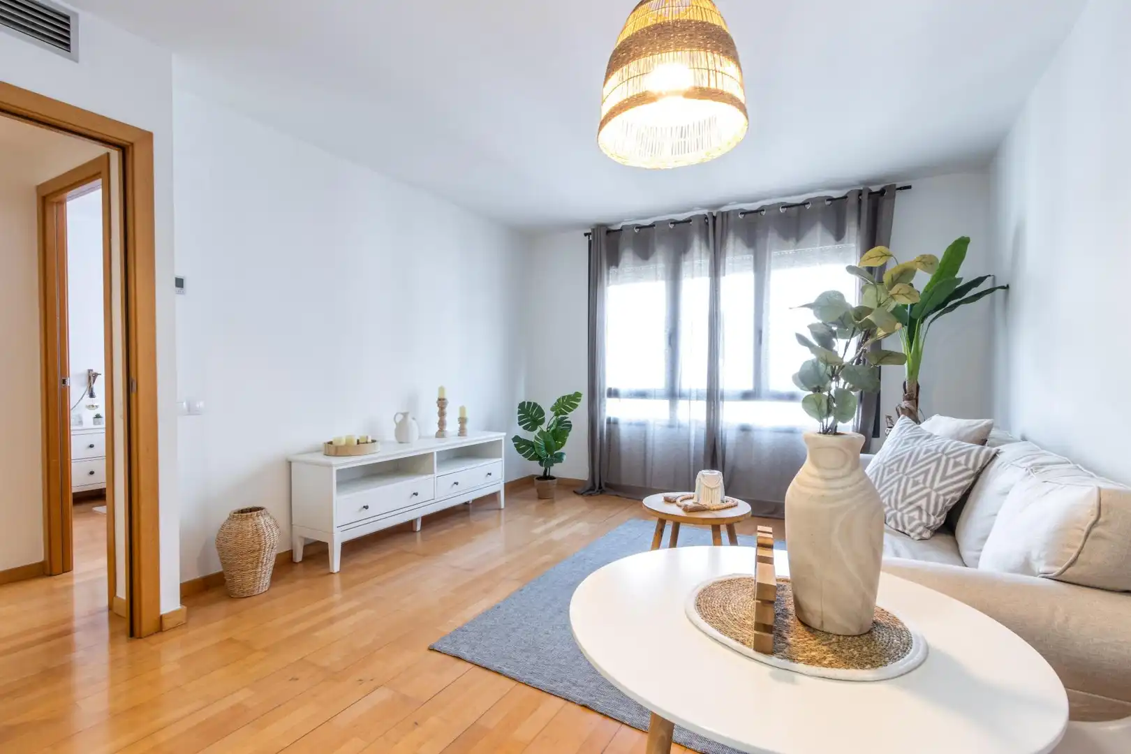 Sala de estar de Piso en venta en Sabadell con Aire acondicionado, Calefacción y Parquet