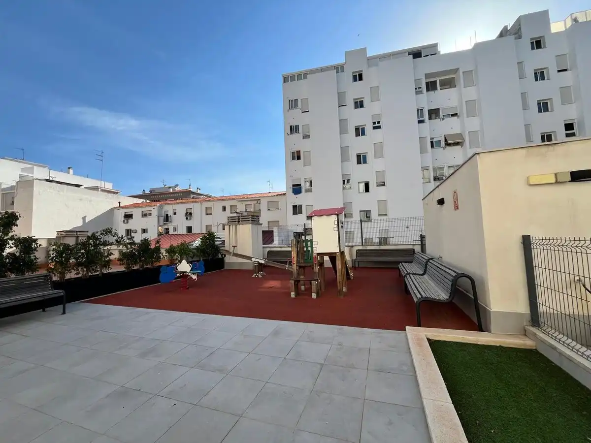 Terrassa de Apartament en venda en Dénia amb Terrassa, Traster i Piscina