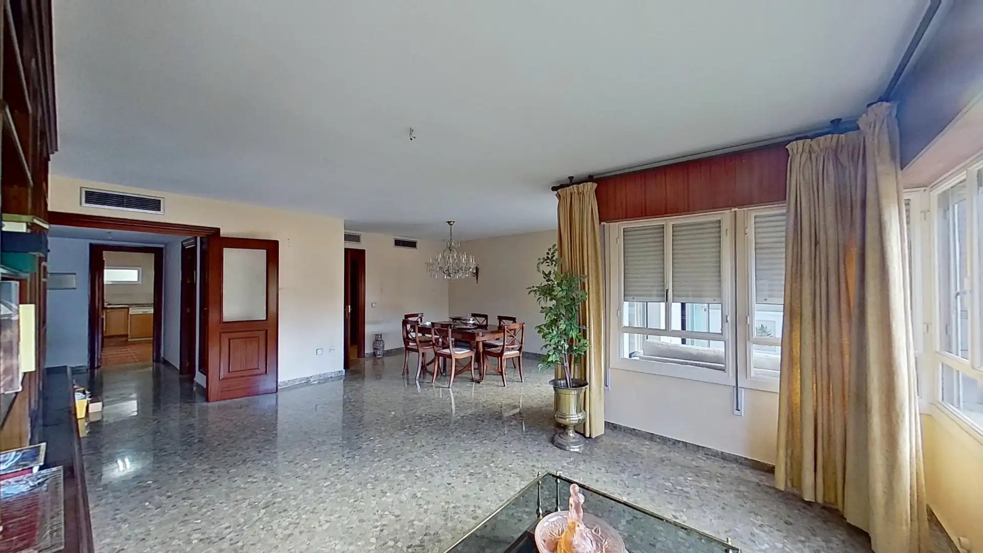 Comedor de Piso en venta en Málaga con Aire acondicionado, Trastero y Amueblado