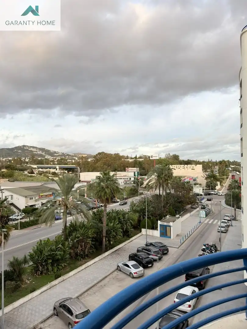 Vista exterior de Piso en venta en Marbella con Aire acondicionado, Calefacción y Terraza