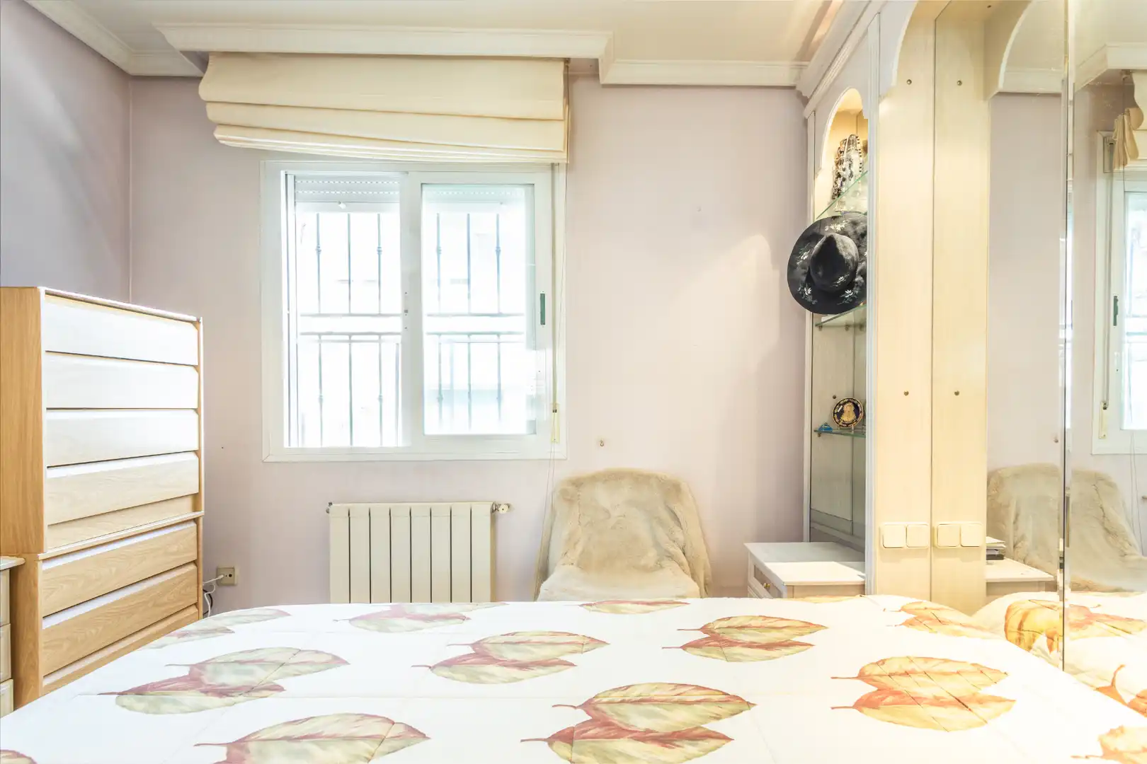 Bedroom of Flat for sale in Brunete  with Air Conditioner, Heating and Private garden