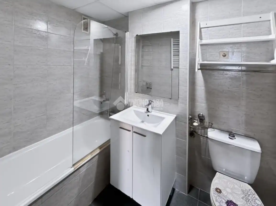 Baño de Piso en venta en Navalcarnero con Calefacción, Parquet y Trastero