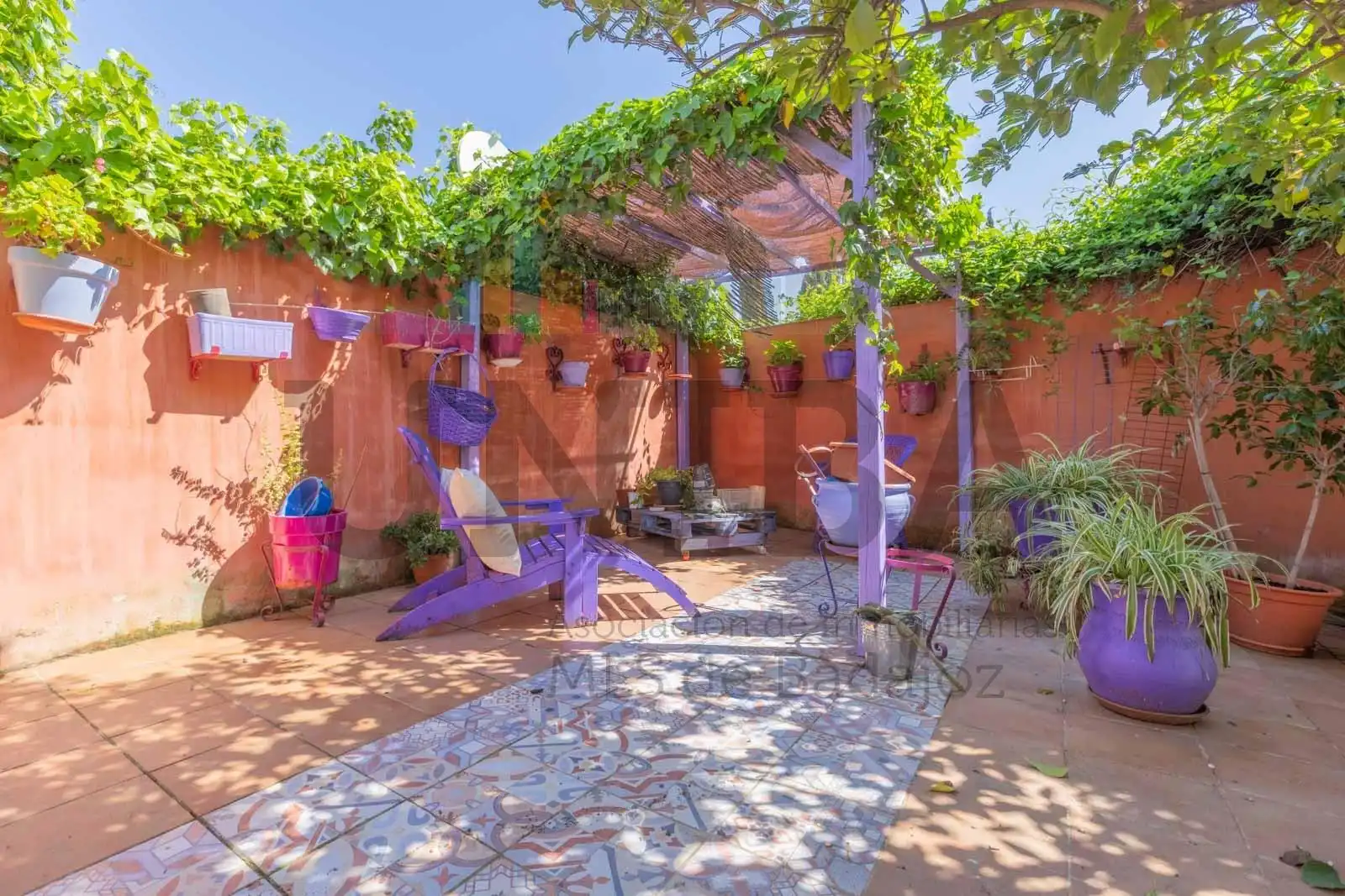Terrassa de Casa o xalet en venda en Badajoz amb Aire condicionat, Calefacció i Jardí privat