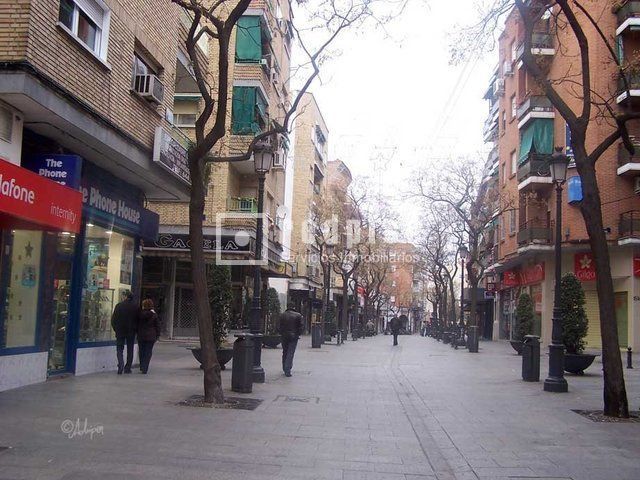 Vista exterior de Oficina en venda en Alcorcón