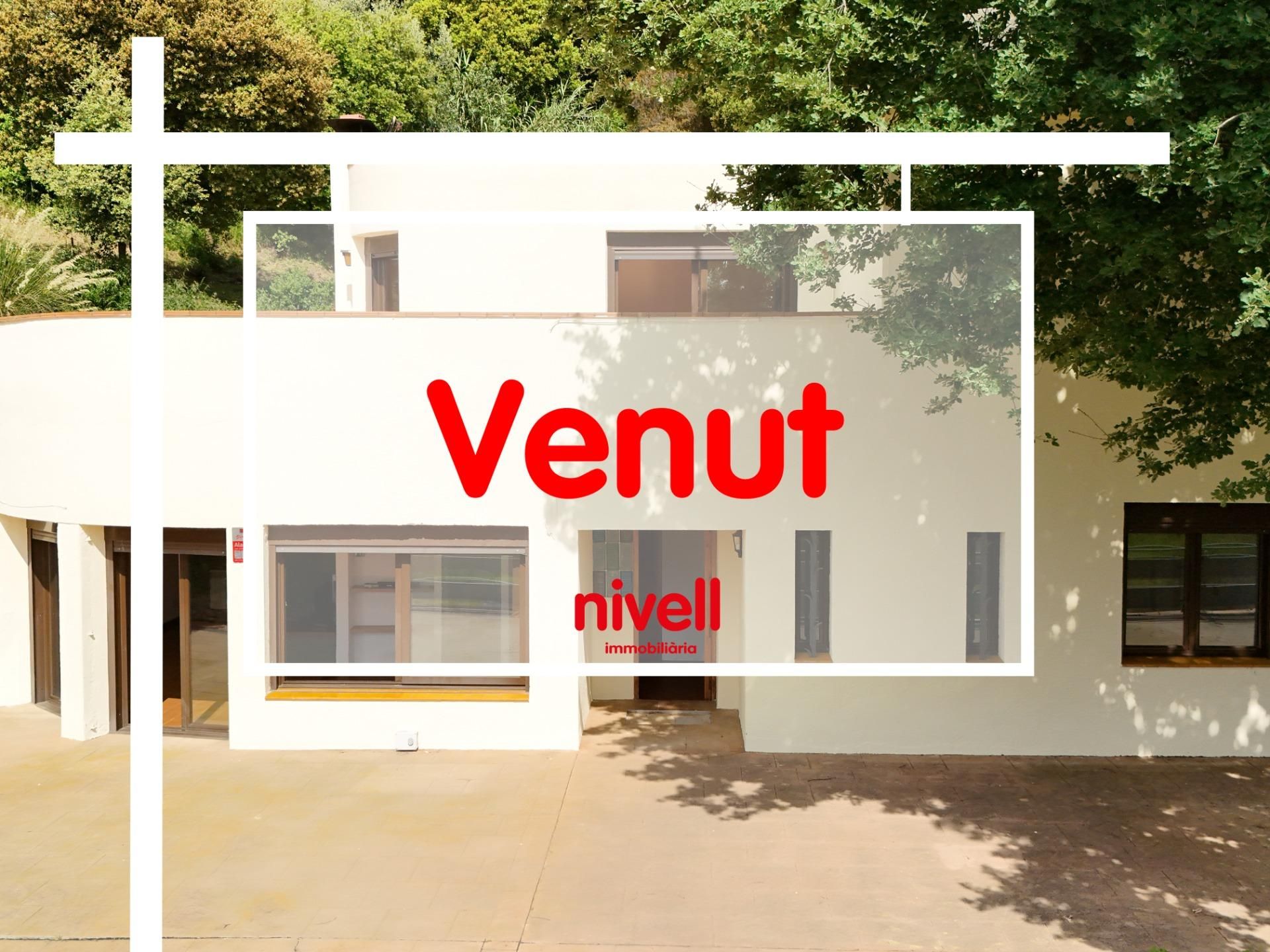 Exterior view of House or chalet for sale in L'Ametlla del Vallès  with Heating and Terrace