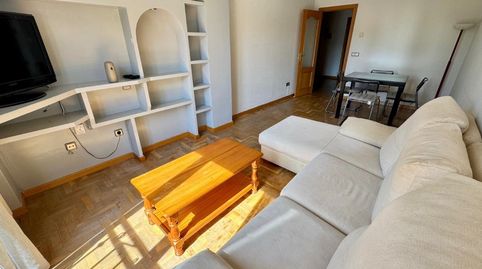 Photo 2 of Flat for rent in Calle Astorga, Capuchinos - Glorieta - Ciudad Jardín, Salamanca Capital