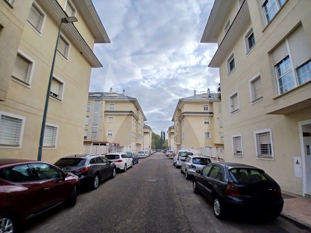 Ático de alquiler en Calle Julia Urdiain Zubelzu, Avenida Elvas