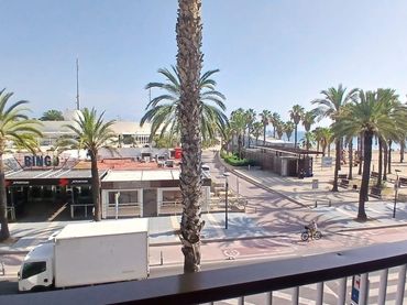 Pis amb ascensor en venda a Platja de Ponent
