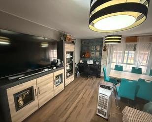 Living room of Planta baja for sale in Azuqueca de Henares  with Heating, Storage room and Furnished