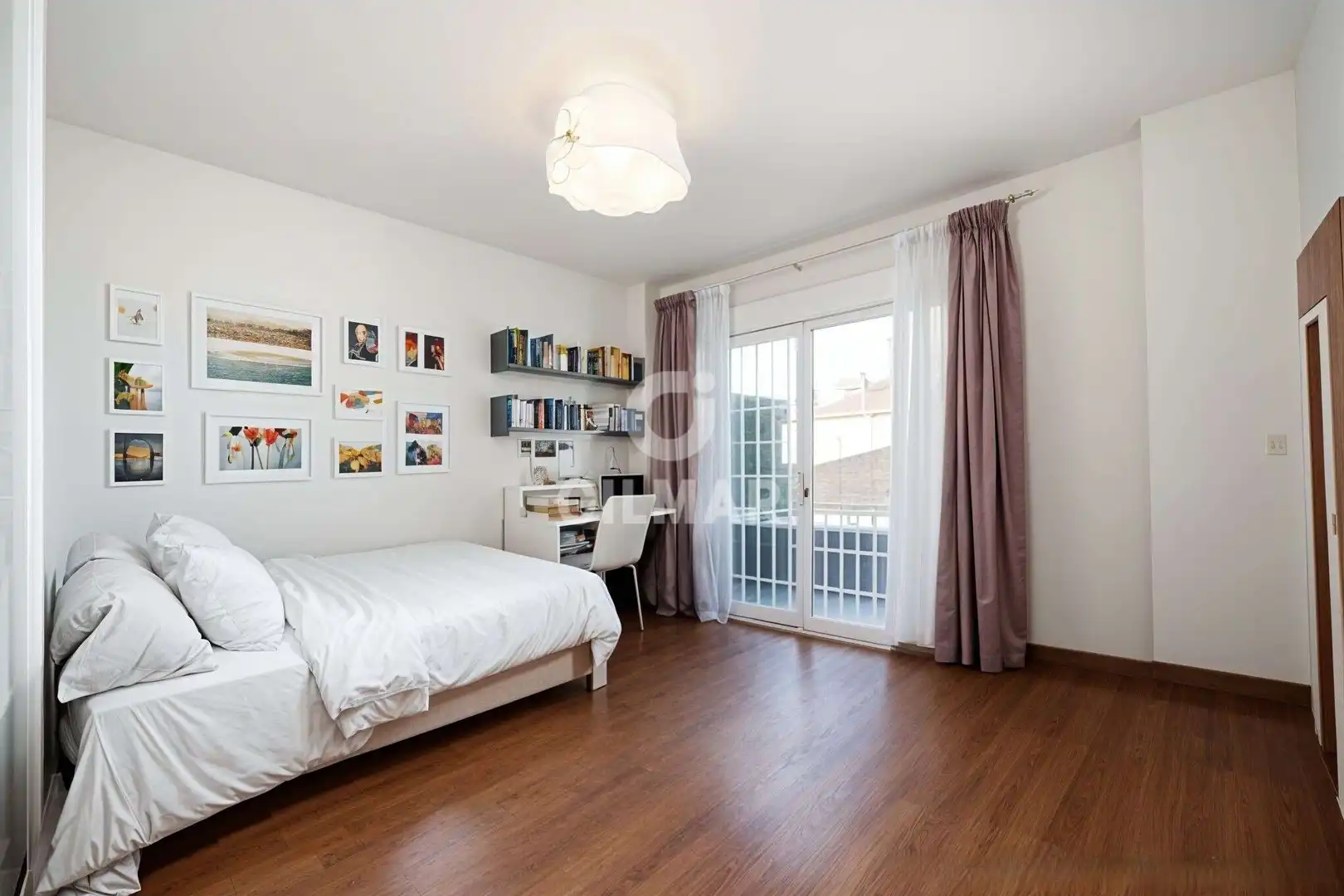 Schlafzimmer von Wohnung zum Verkauf in Madrid mit Heizung, Abstellraum und Balkon