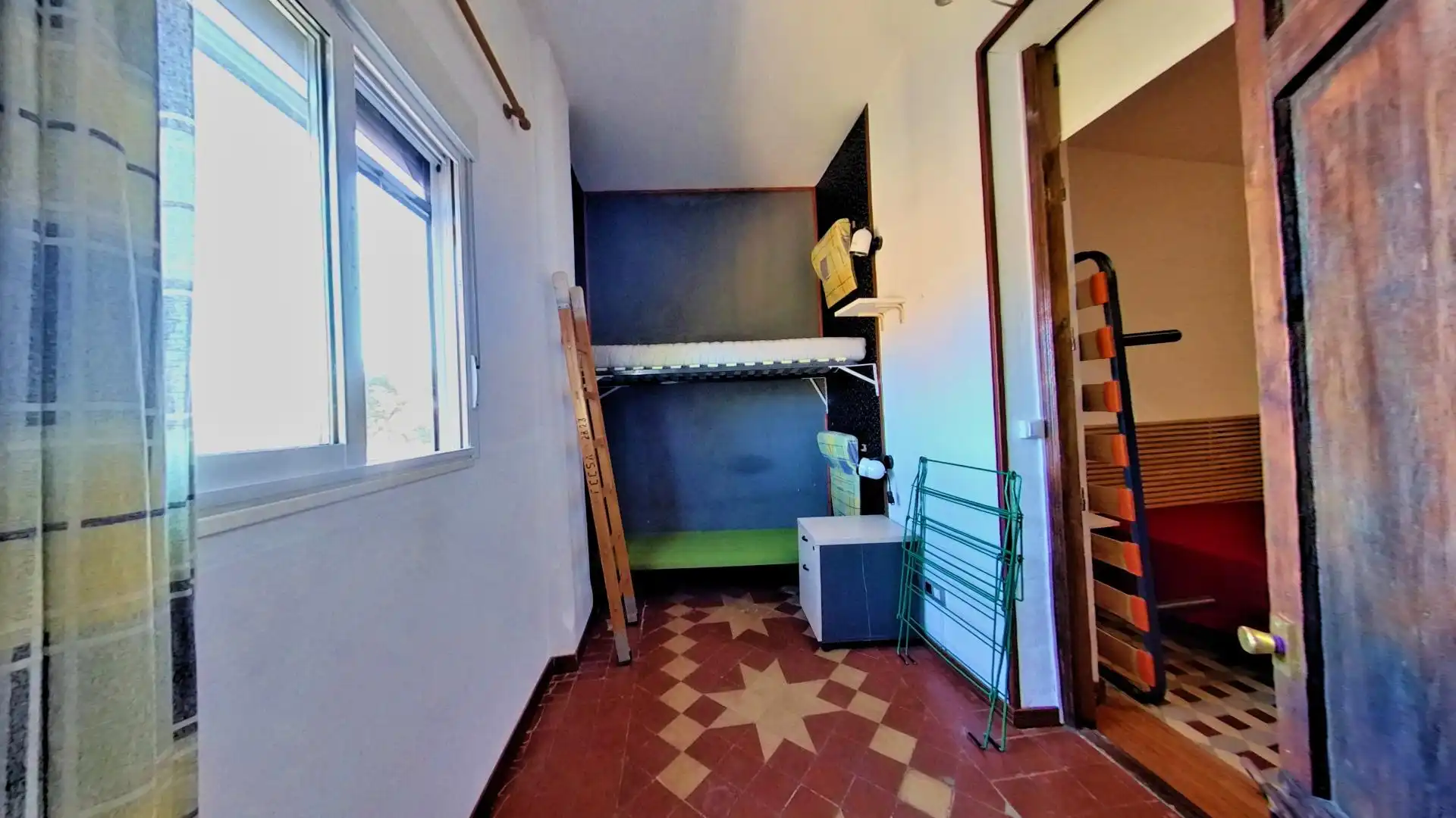Habitación de Piso en venta en Sax con Balcón