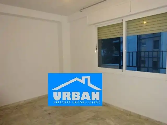 Exterior view of Flat for rent in Sevilla  with Air Conditioner and Terrace