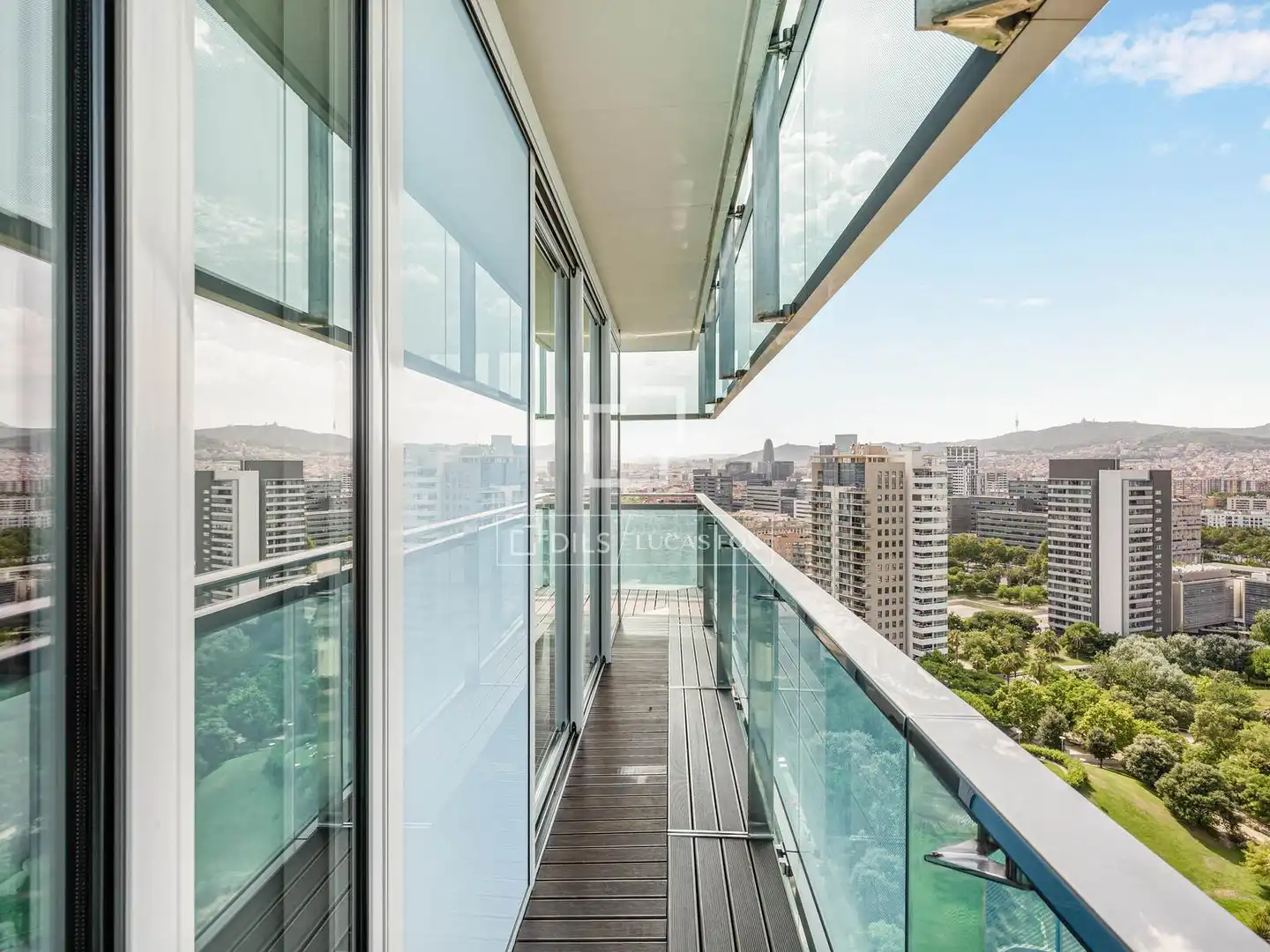 Terraza de Piso en venta en Barcelona con Aire acondicionado, Calefacción y Jardín privado