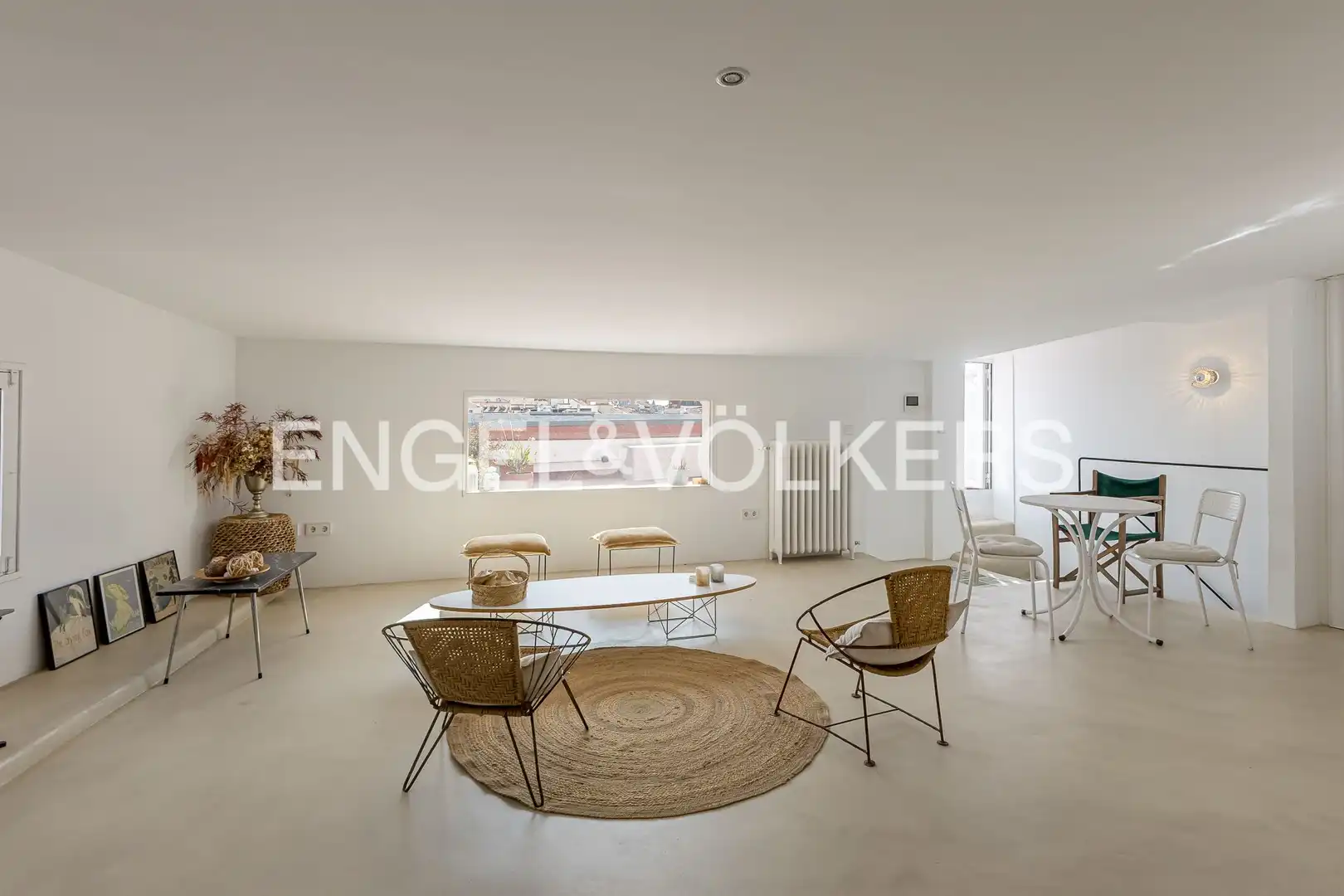 Sala d'estar de Àtic en venda en Madrid amb Aire condicionat, Calefacció i Terrassa