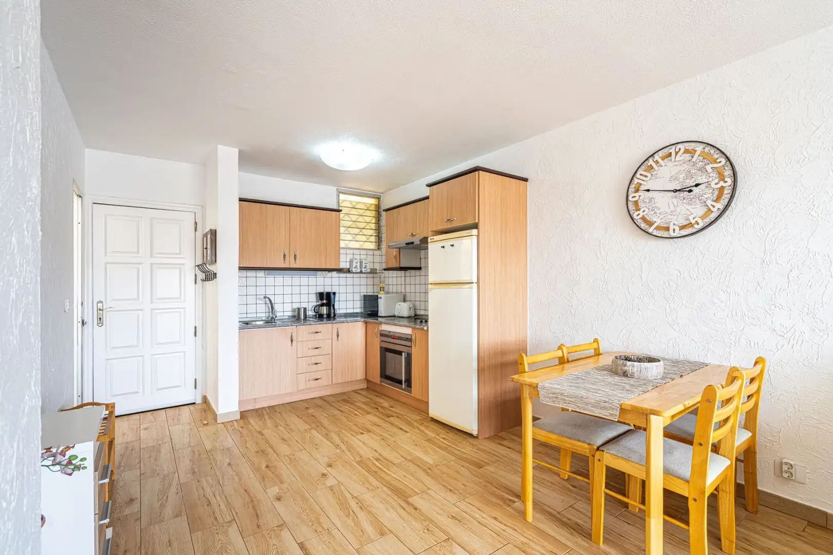 Cocina de Piso de alquiler en Arona con Terraza y Amueblado