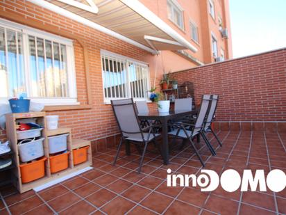 Terrassa de Pis en venda en Parla amb Calefacció, Parquet i Traster