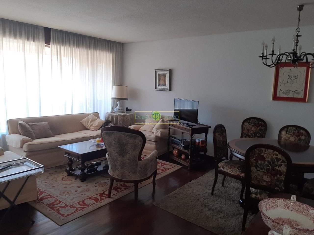 Sala de estar de Piso en venta en León Capital  con Calefacción, Parquet y Terraza