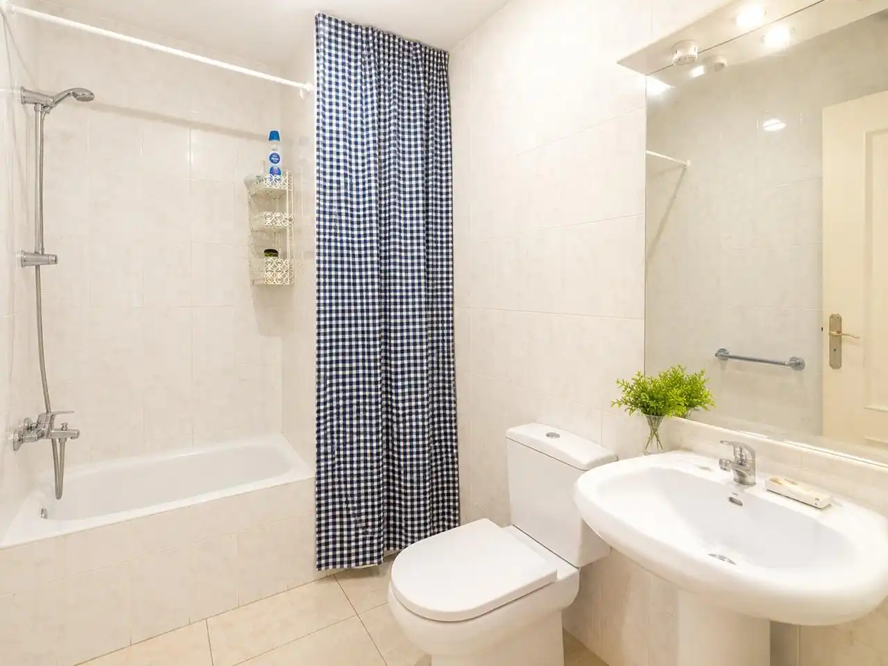 Baño de Planta baja en venta en Sorvilán
