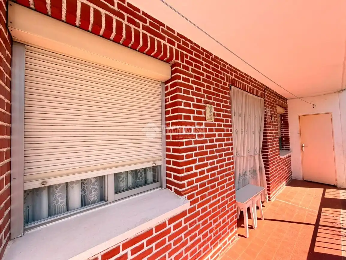 Außenansicht von Wohnung zum Verkauf in Alcalá de Henares